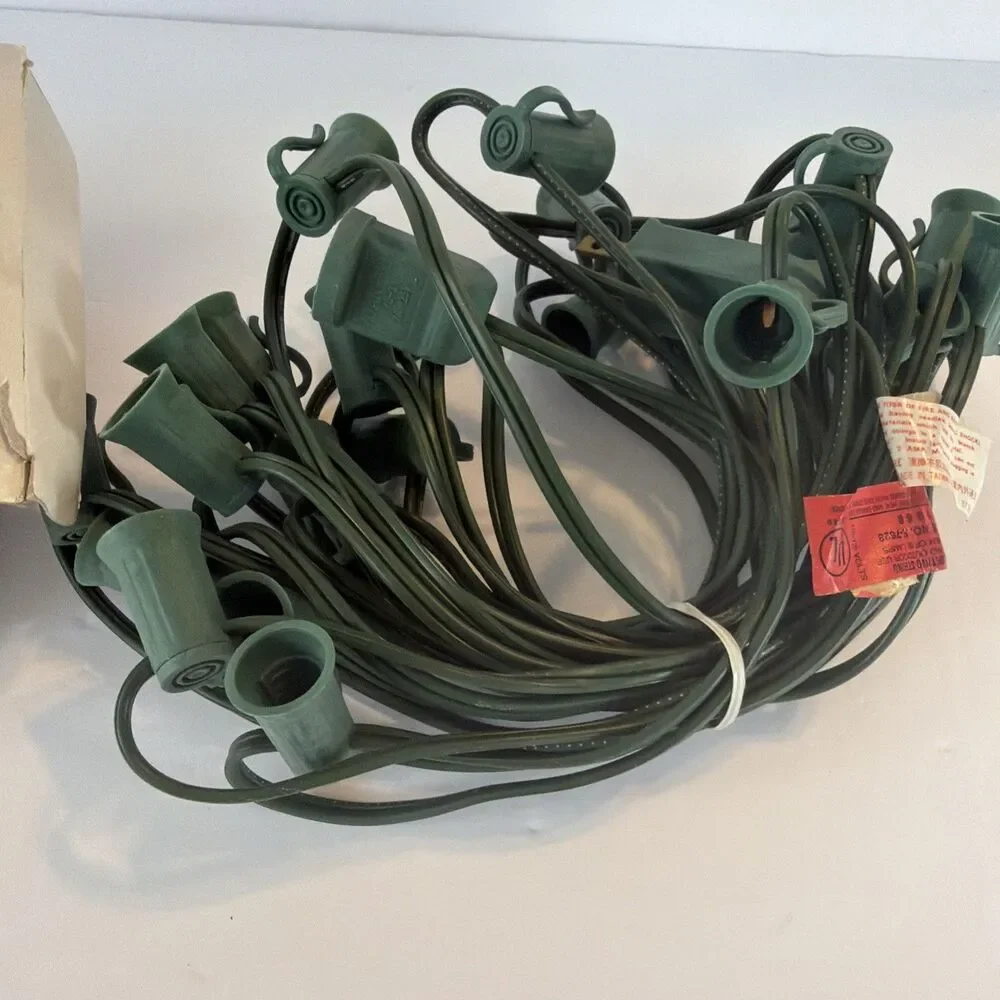 Indoor Outdoor C7 Christmas Light Strand Set 25 Lights Vintage Holiday w Box